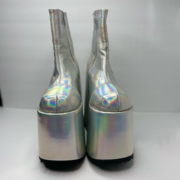 Demonia Cyberdelia Hologram Platform Boots - Picture 4 of 12